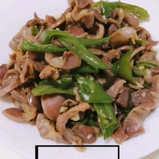 青辣椒炒鸡肾 ,青辣椒炒鸡肾 怎么做,家常菜,小吃教程,家常菜,家常菜做法,小吃培训,青辣椒炒鸡肾 的做法,