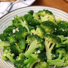 家常版蒜蓉西兰花 ,家常版蒜蓉西兰花 怎么做,家常菜,小吃教程,家常菜,家常菜做法,小吃培训,家常版蒜蓉西兰花 的做法,
