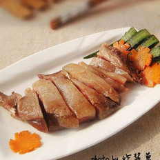 风干麻椒鸭 ,风干麻椒鸭 怎么做,家常菜,小吃教程,家常菜,家常菜做法,小吃培训,风干麻椒鸭 的做法,