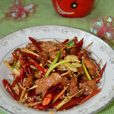 香辣牙签肉  ,香辣牙签肉  怎么做,家常菜,小吃教程,家常菜,家常菜做法,小吃培训,香辣牙签肉  的做法,