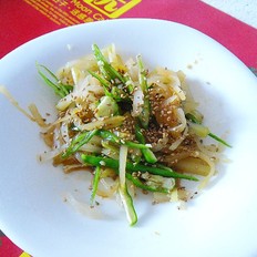 香辣榨菜芯 ,香辣榨菜芯 怎么做,凉菜,小吃教程,家常菜,家常菜做法,小吃培训,香辣榨菜芯 的做法,