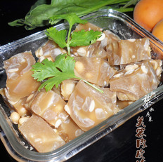 美容肉皮冻 ,美容肉皮冻 怎么做,凉菜,小吃教程,家常菜,家常菜做法,小吃培训,美容肉皮冻 的做法,