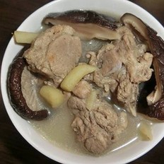 山楂汁炖香菇老鸭 ,山楂汁炖香菇老鸭 怎么做,热菜,小吃教程,家常菜,家常菜做法,小吃培训,山楂汁炖香菇老鸭 的做法,