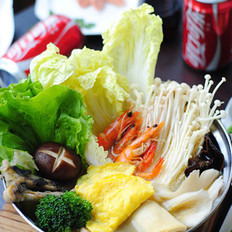 鲜鸡汤+酸汤火锅 ,鲜鸡汤+酸汤火锅 怎么做,火锅底料,小吃教程,家常菜,家常菜做法,小吃培训,鲜鸡汤+酸汤火锅 的做法,