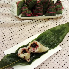 红豆枣子粽 ,红豆枣子粽 怎么做,甜品点心,小吃教程,家常菜,家常菜做法,小吃培训,红豆枣子粽 的做法,