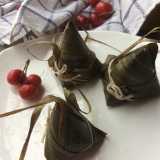 大枣糯米粽 ,大枣糯米粽 怎么做,甜品点心,小吃教程,家常菜,家常菜做法,小吃培训,大枣糯米粽 的做法,
