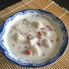 椰汁芋头西米露 ,椰汁芋头西米露 怎么做,甜品点心,小吃教程,家常菜,家常菜做法,小吃培训,椰汁芋头西米露 的做法,