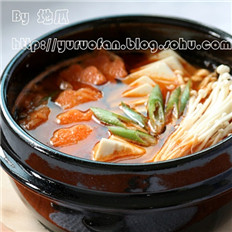 韩国泡菜汤 ,韩国泡菜汤 怎么做,韩国料理,小吃教程,家常菜,家常菜做法,小吃培训,韩国泡菜汤 的做法,