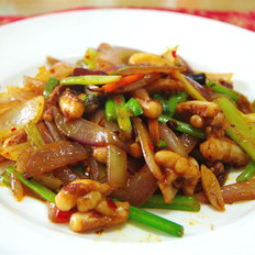 韩式辣炒鱿鱼 ,韩式辣炒鱿鱼 怎么做,韩国料理,小吃教程,家常菜,家常菜做法,小吃培训,韩式辣炒鱿鱼 的做法,