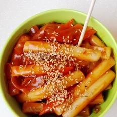 韩式辣炒年糕 ,韩式辣炒年糕 怎么做,韩国料理,小吃教程,家常菜,家常菜做法,小吃培训,韩式辣炒年糕 的做法,