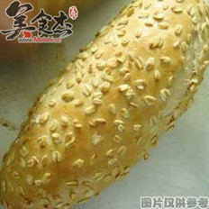 民贺店车提供西餐面点俄罗斯稞麦面包 的做法,其包含：主料,辅料,食材,做法等,让您在免费的小吃培训中学习到俄罗斯稞麦面包 的烹饪技巧