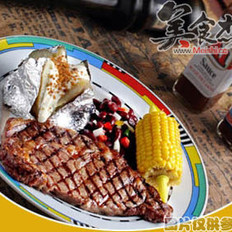 民贺店车提供法国菜扒酿馅小牛排 的做法,其包含：主料,辅料,食材,做法等,让您在免费的小吃培训中学习到扒酿馅小牛排 的烹饪技巧