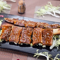 牛肋骨，烤牛肋骨，烤美国牛肋骨